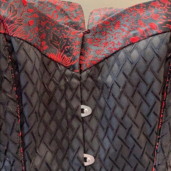 PLAYGIRL LONG BLACK & RED Brocade CORSET. - Picture 8 of 8
